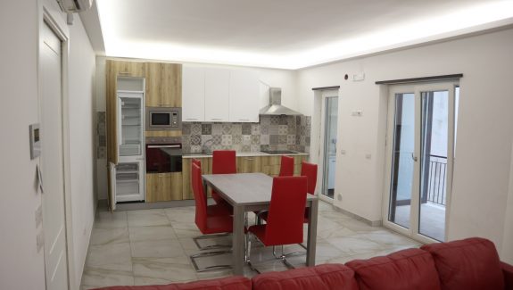 Appartamento arredato in affitto via Monserrato - Catania