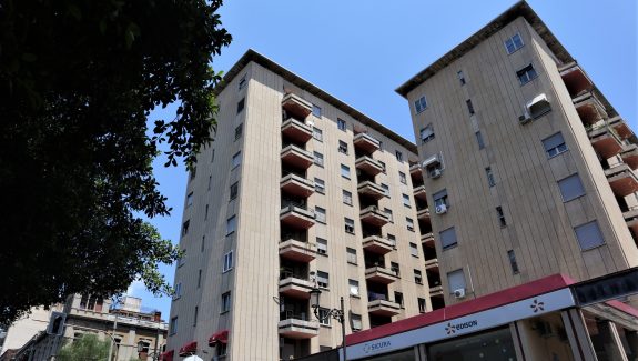 Appartamento in vendita in via Etnea - Catania