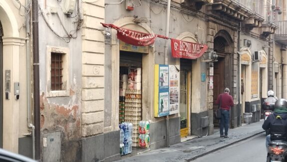 Bottega in vendita in via Ventimiglia - Catania