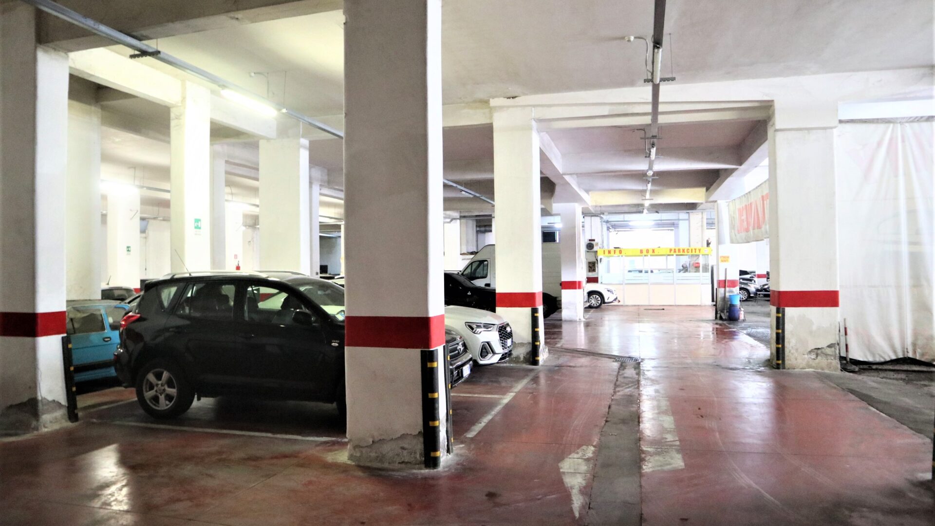 Locale commerciale in vendita al Viale Mario Rapisardi – Catania