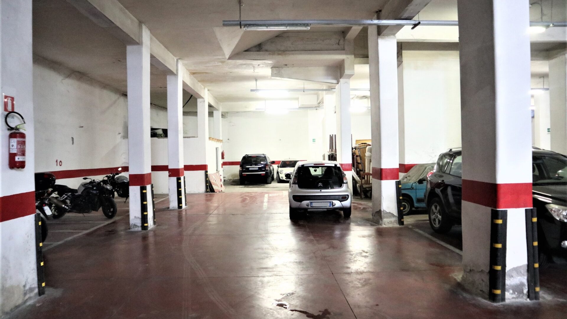 Locale commerciale in vendita al Viale Mario Rapisardi – Catania