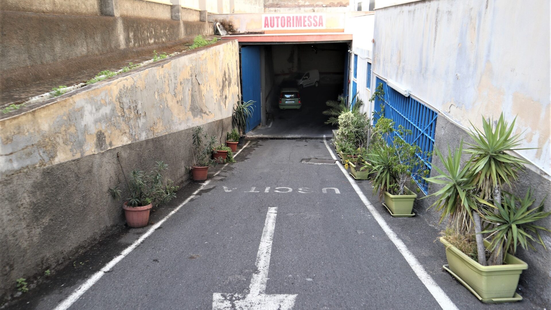 Locale commerciale in vendita al Viale Mario Rapisardi – Catania