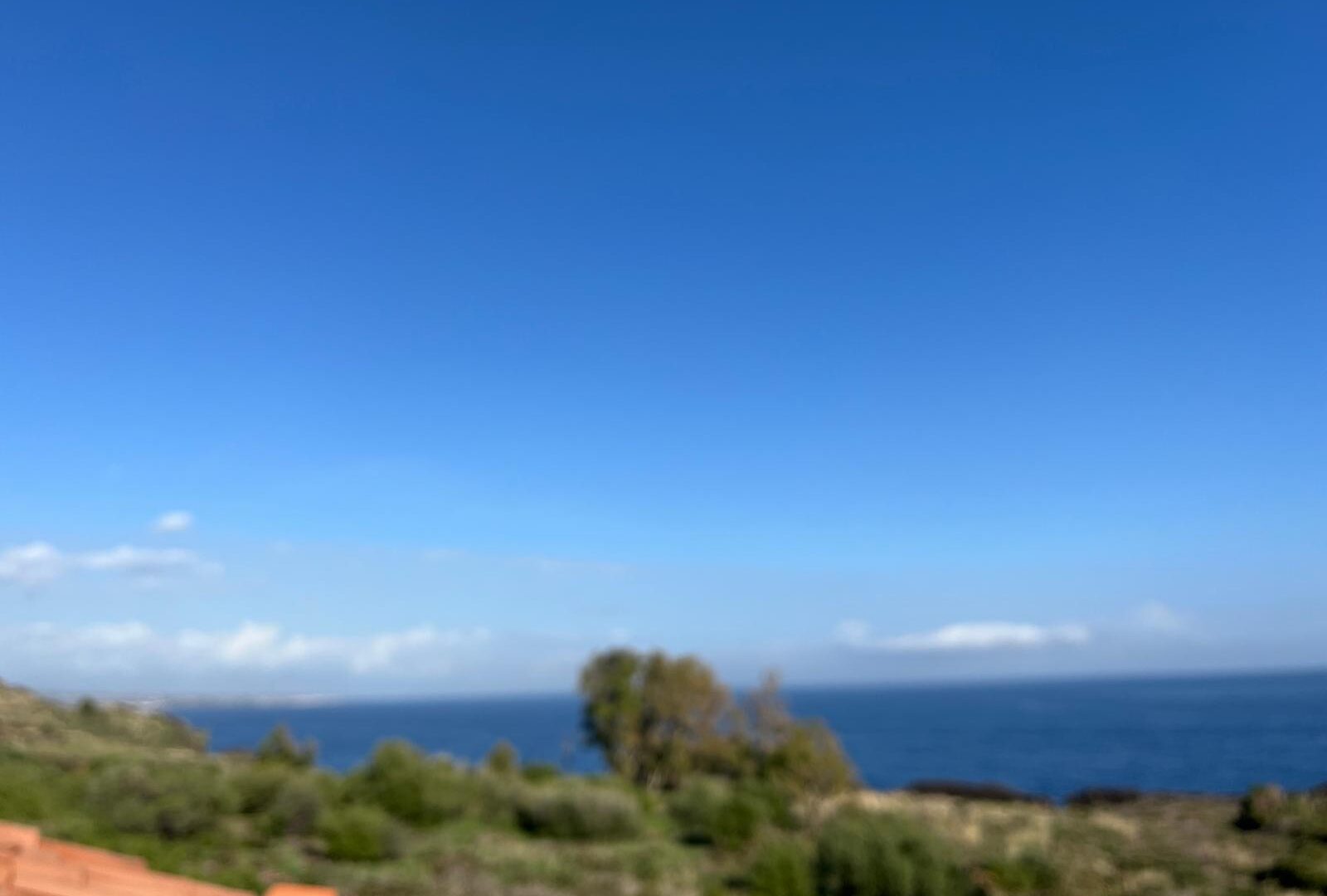 Appartavilla con piscina e discesa privata a mare a Capomulini