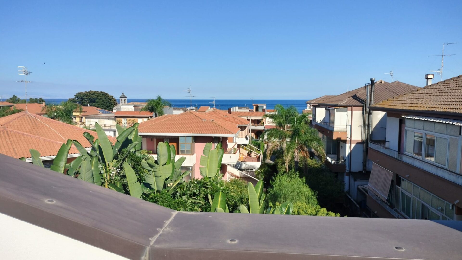 Residence ricettivo con appartamenti e piscina