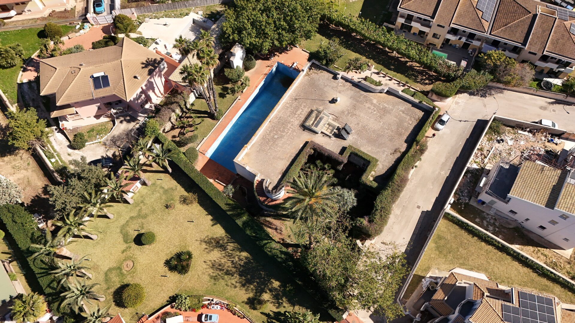 Villa singola con piscina a Siracusa