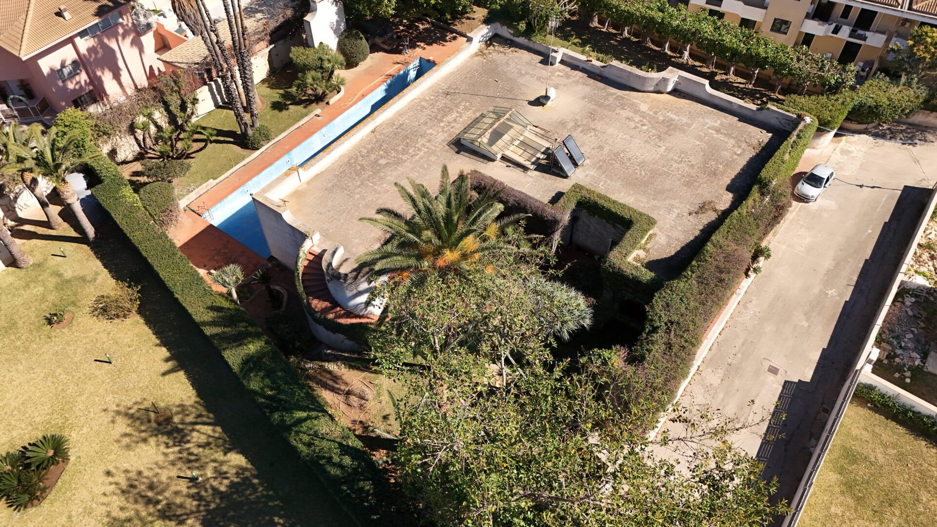 Villa singola con piscina a Siracusa