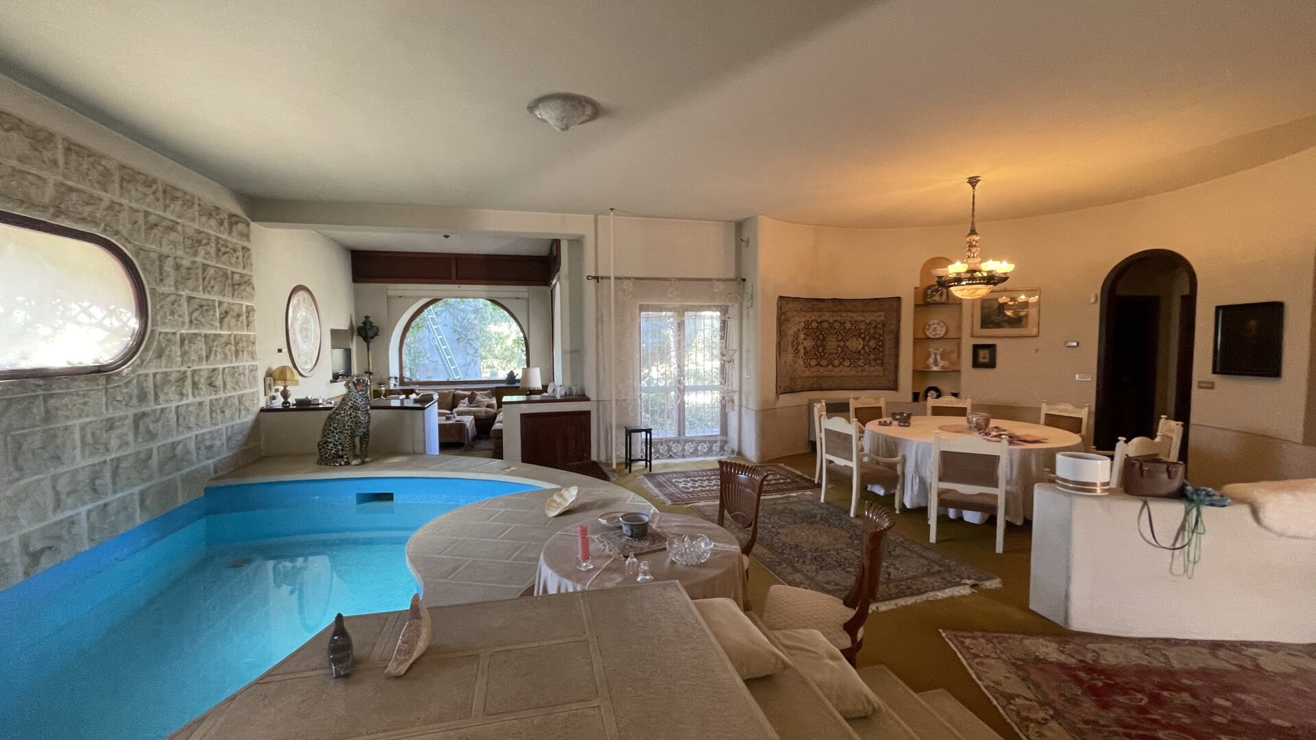 Villa singola con piscina a Siracusa