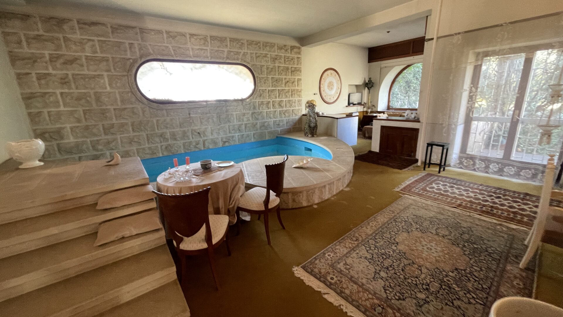 Villa singola con piscina a Siracusa