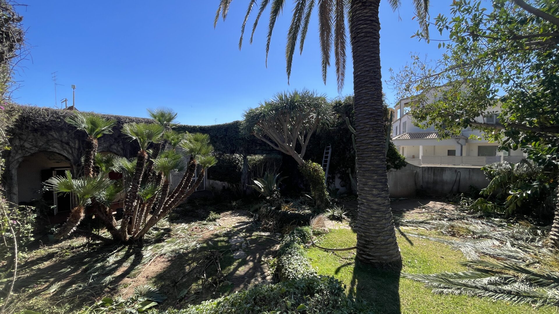 Villa singola con piscina a Siracusa