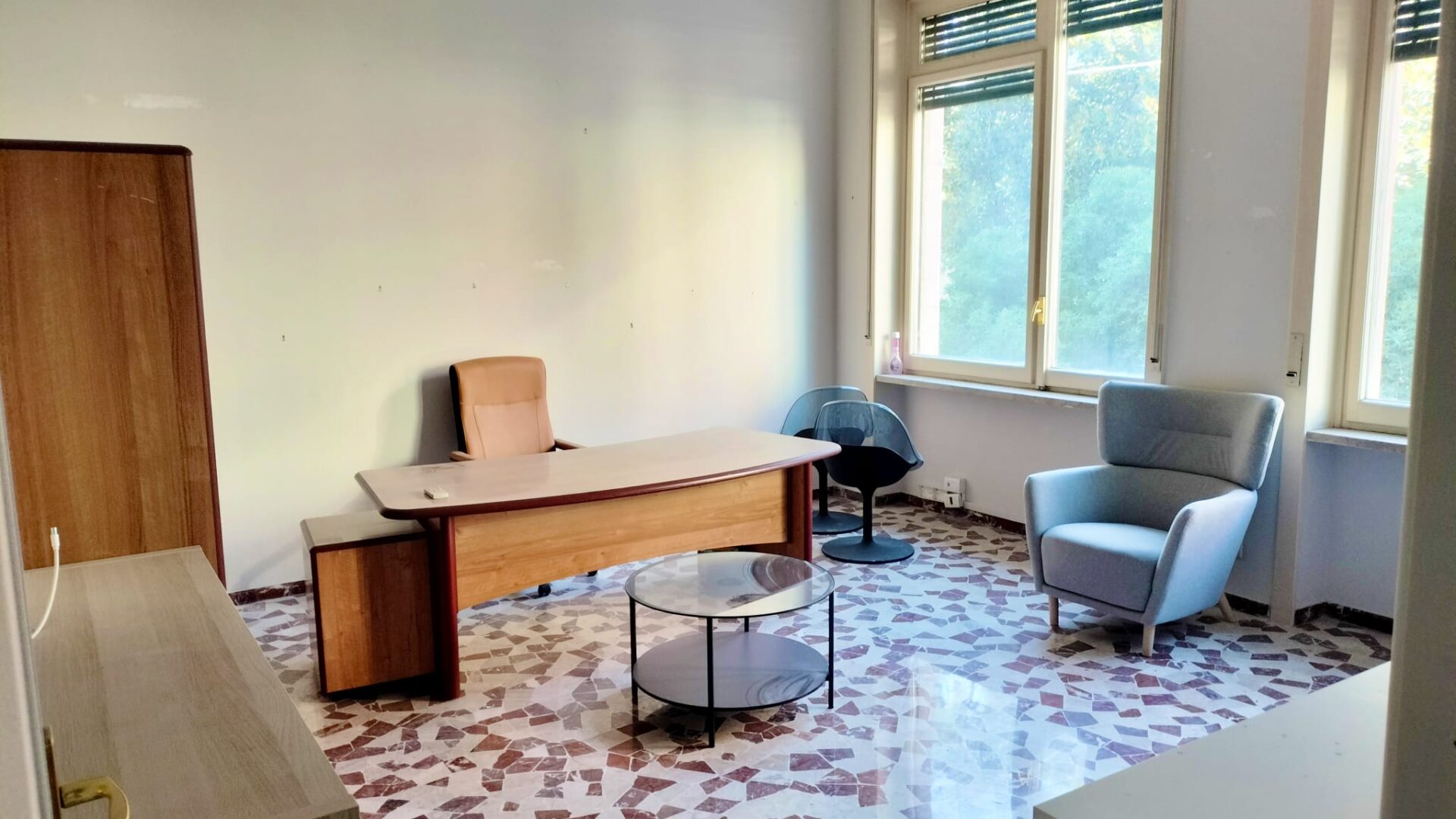 Ufficio con ingresso semindipendente in Piazza Roma