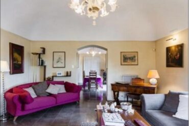Villa singola d’epoca a Viagrande