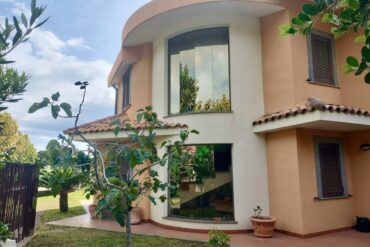 Villa singola ad Aci Bonaccorsi
